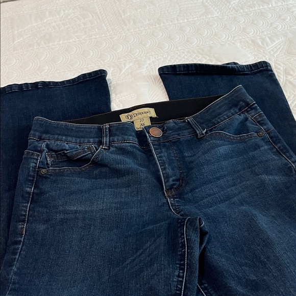 Democracy Jeans - Picture 2 of 5